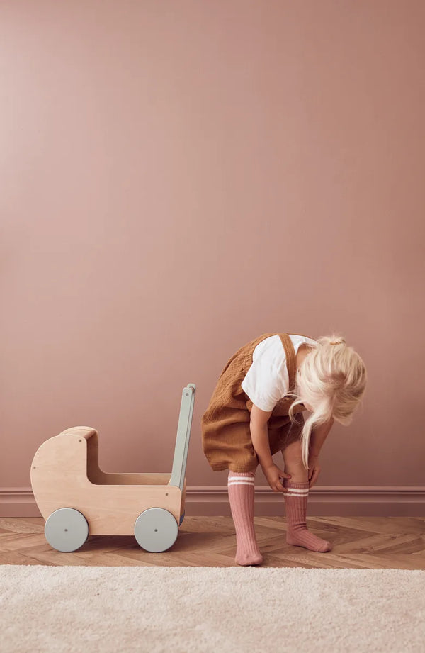 Kids Concept - Puppenwagen mit Laken und Kissen - Natural