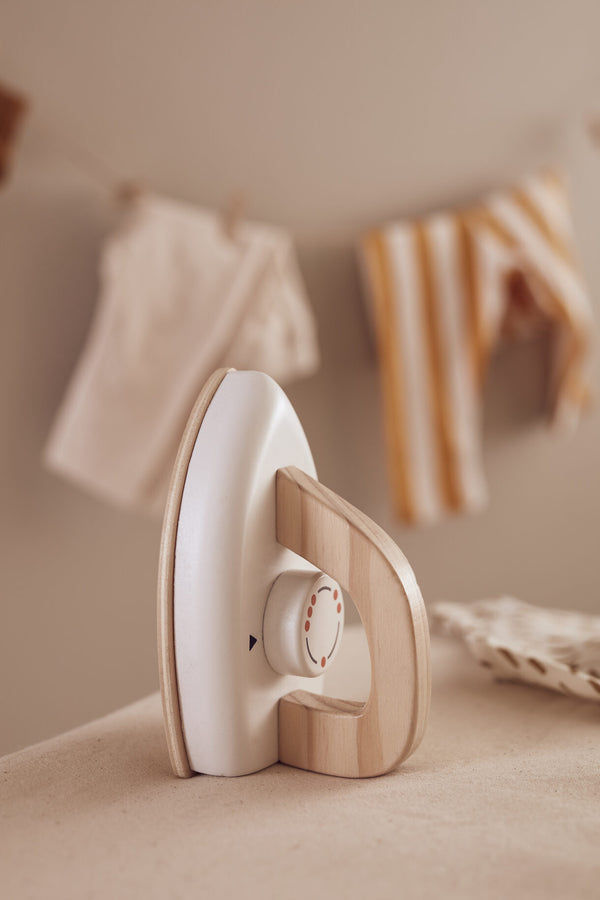 Kids Concept -  Strijkijzer met plank Bistro - Strijkplank, Houten speelgoed, Kid's Concept, Keekabuu