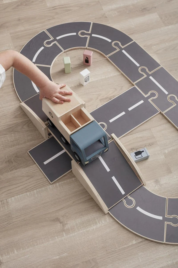 Kids Concept - Aiden Wooden Race Track - Expansion Set (copy)