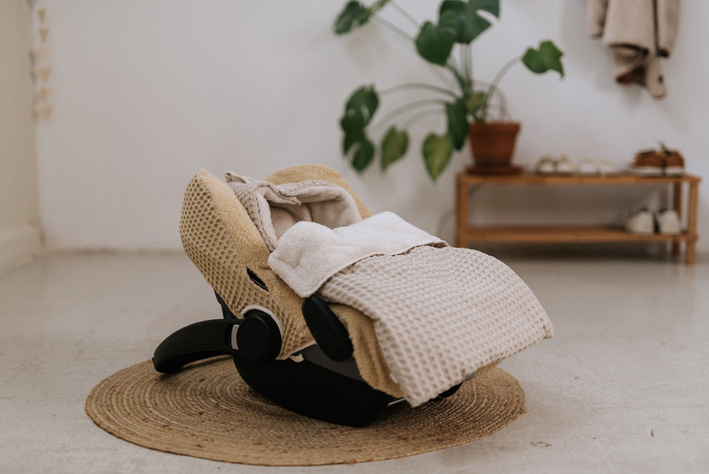 koeka maxi cosi decke Koeka - Footmuff 0+ 3 point Waffle
